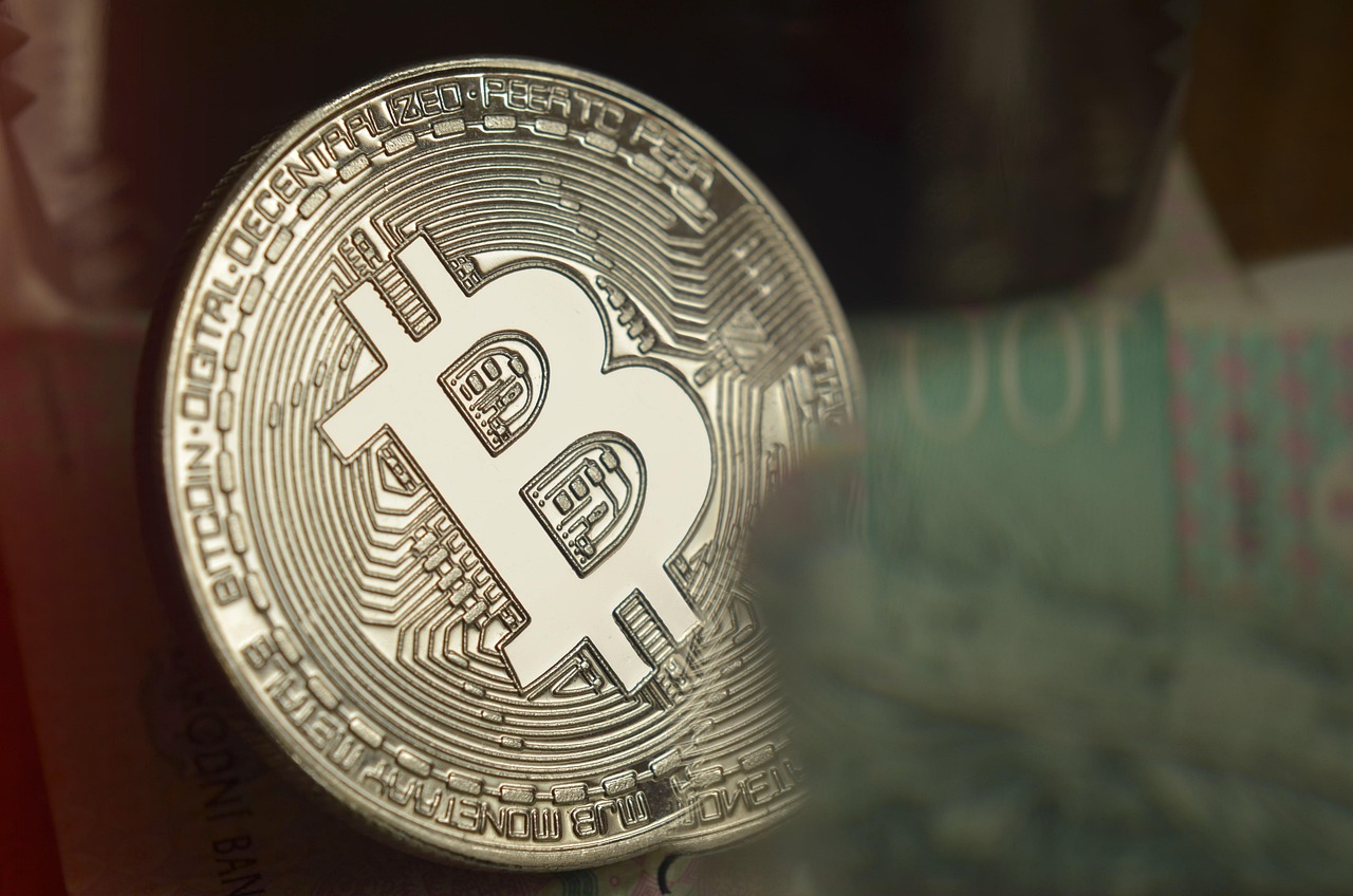 加密风投ParaFi：稳定币USDe维持强势挂钩！Ethena的TVL成长仍具空间