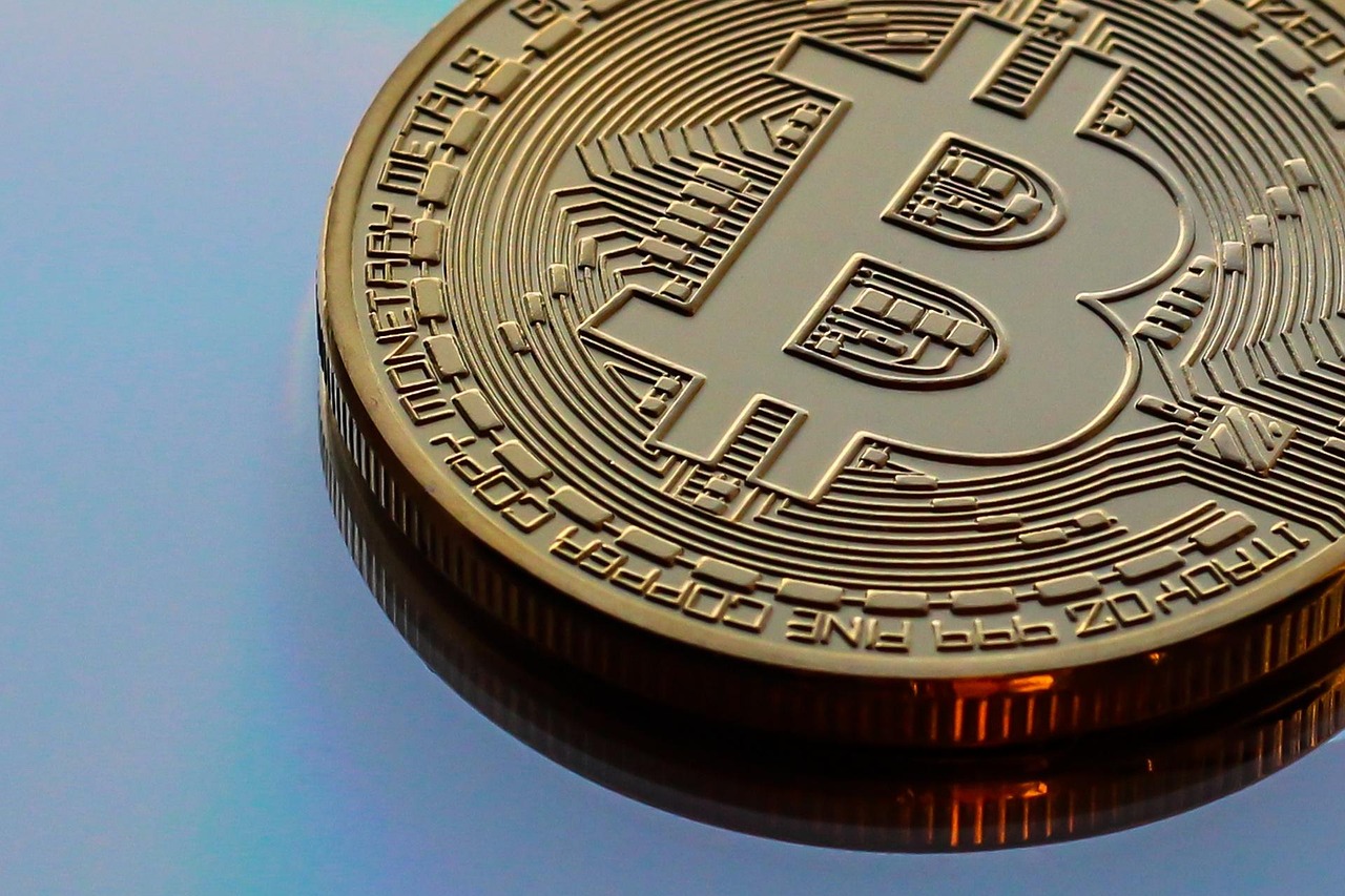 FxPro分析师Alex Kuptsikevich：数据显示XRP、SOL、ADA展现出技术面强势讯号